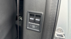 Land Rover Discovery 3.0 SDV6 HSE Luxury 5dr Auto Diesel Station Wagon